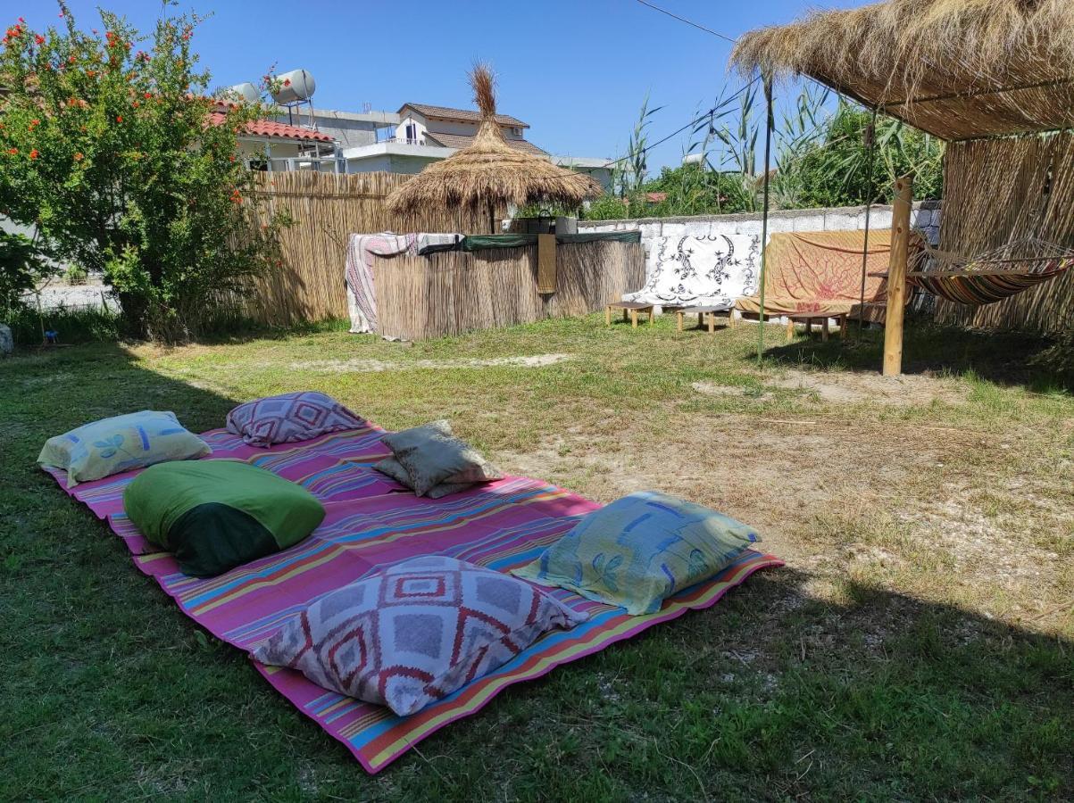 Pinegroove Hostel Vlora Exterior photo